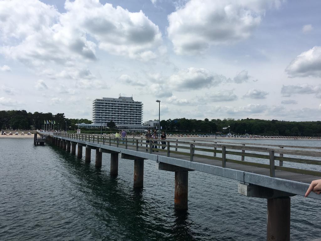 Ferienwohnung Am Muehlenpark Timmendorfer Strand Exteriör bild