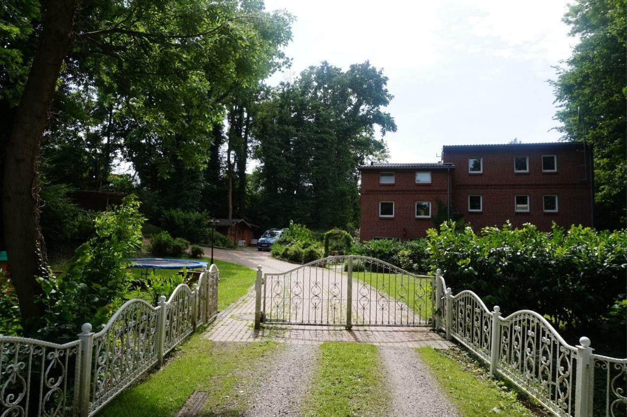 Ferienwohnung Am Muehlenpark Timmendorfer Strand Exteriör bild